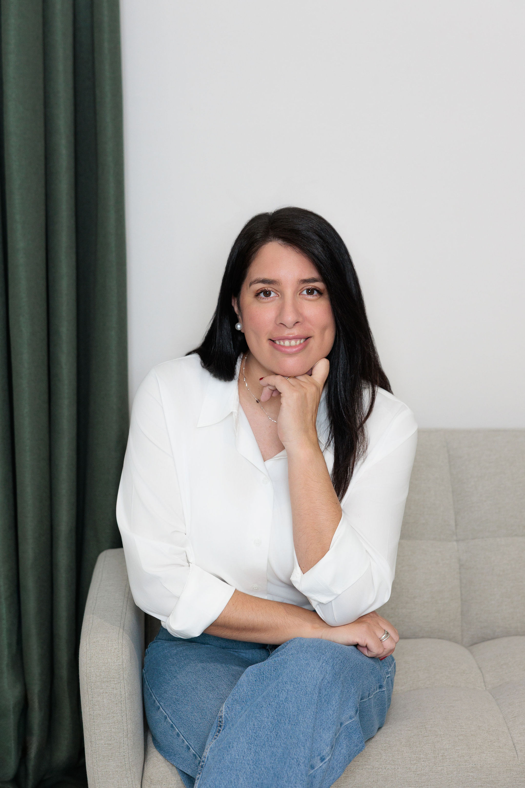 Flor Aballay, Dirección Financiera Externa